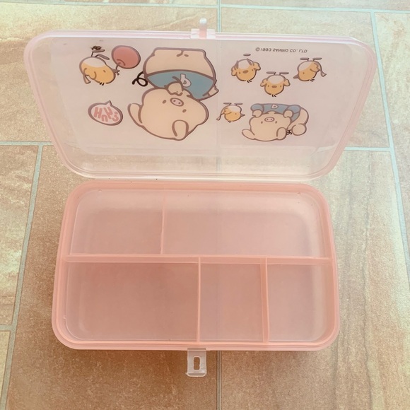 Sanrio Vintage 1993 Pink Pippo Pig Character Plastic Pencil Organizer Box - Picture 2 of 3